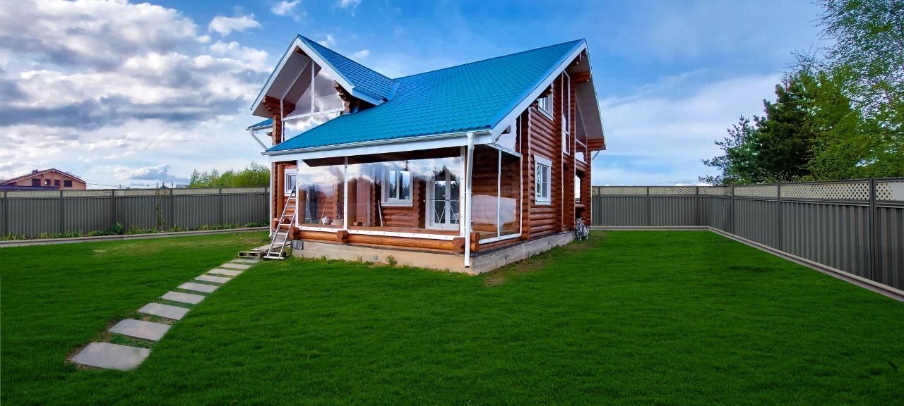 Мягкие окна на веранде загородного дома в Солнечногорске
